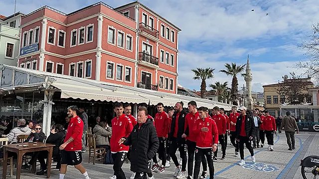 Çanakkalespor Halkın Takımıdır! Başkan Halit Kubilay Fırat’tan Anlamlı Buluşma