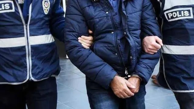 Çanakkale’de Silahlı Paylaşım Yapan Öğrenci Adli Kontrolle Serbest