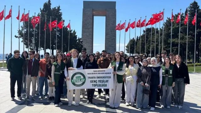 Trakya Üniversitesi Öğrencilerinden Çanakkale’ye Anlamlı Tarih Yolculuğu