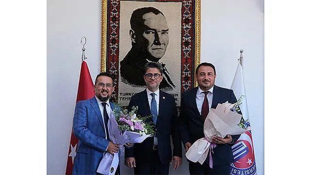 Çan Uygulamalı Bilimler Fakültesinde Dekanlık Devir Teslim Töreni Gerçekleştirildi
